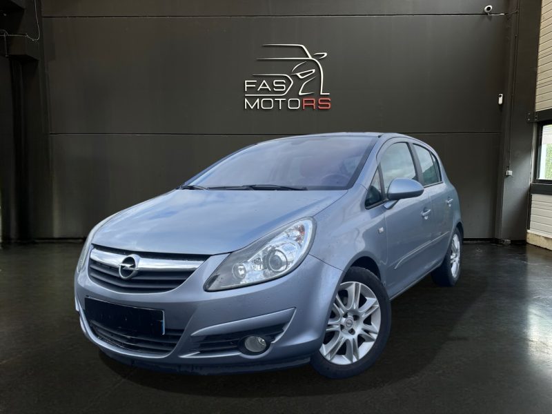 OPEL CORSA COSMO 2008 CT VIERGE 