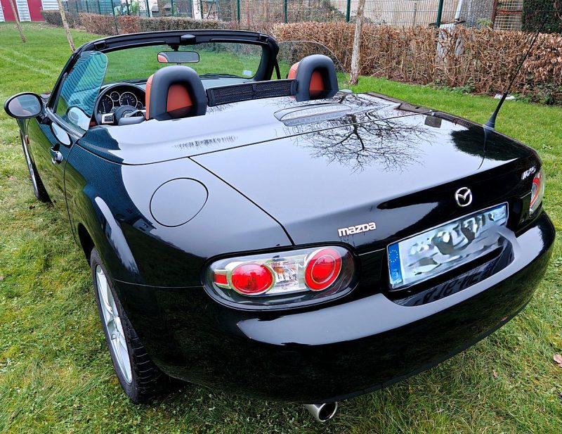 MAZDA MX5 1.8 ROADSTER 126cv TOIT DUR - 06/2007 - 48.800 Kms - 2ème MAIN