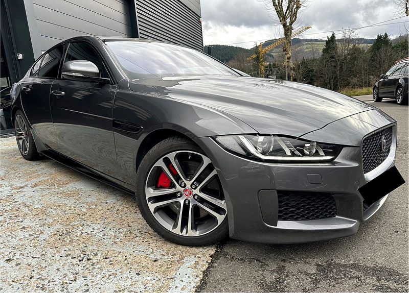 JAGUAR XE 3.0 V6 S/C 340 S AUTO*GPS*XENON*CARBON*