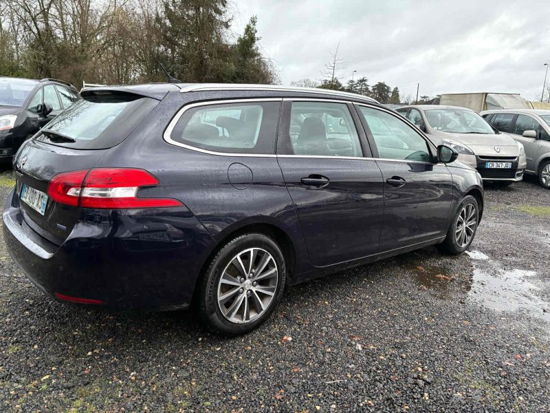 PEUGEOT 308 SW II HDI 120cv EAT6 ALLURE encore d’arrivage. 2016