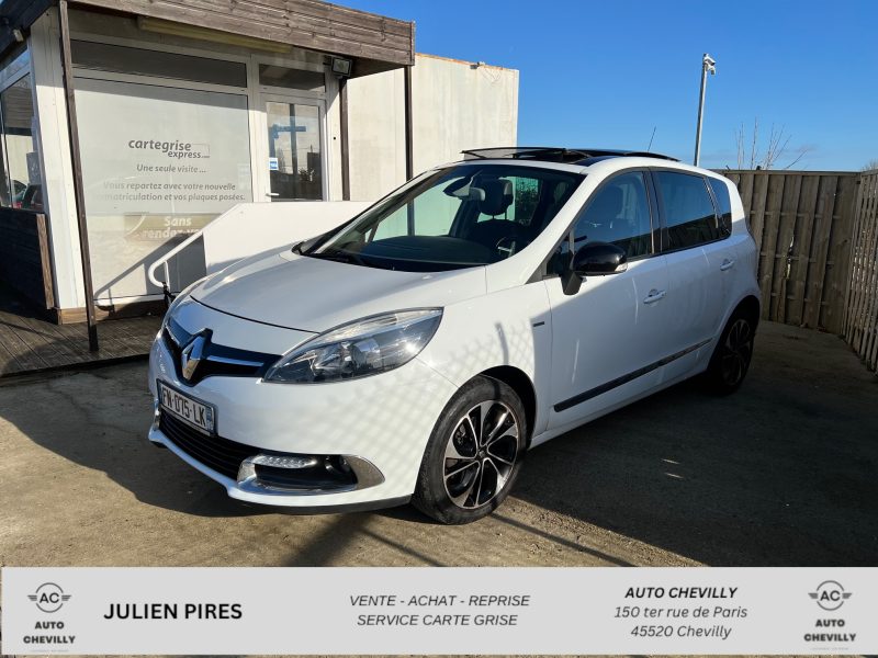 RENAULT SCÉNIC III  1.5 dCi 110 ch EDC BVA Pack Bose/Toit ouvrant/Attelage