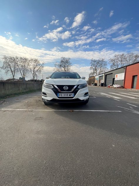 NISSAN QASHQAI 2019