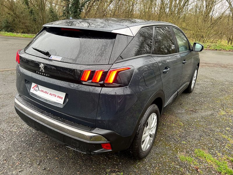 PEUGEOT 3008 2018