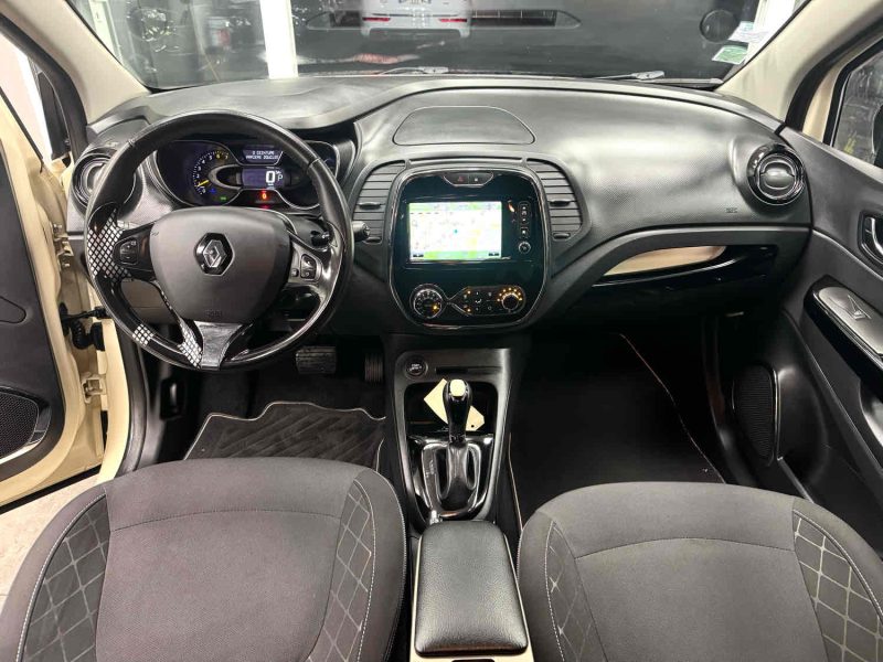 RENAULT CAPTUR 2015