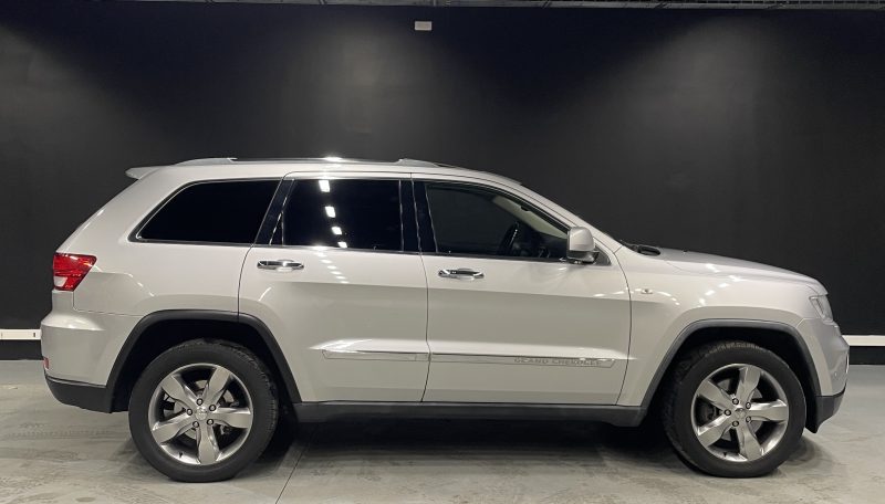 JEEP GRAND CHEROKEE  2011