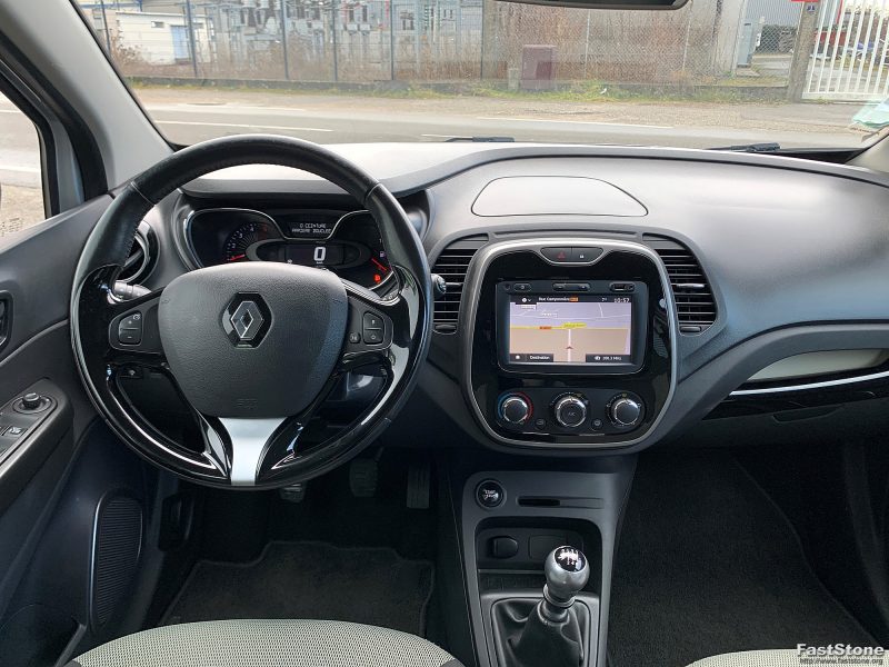 RENAULT CAPTUR  2016