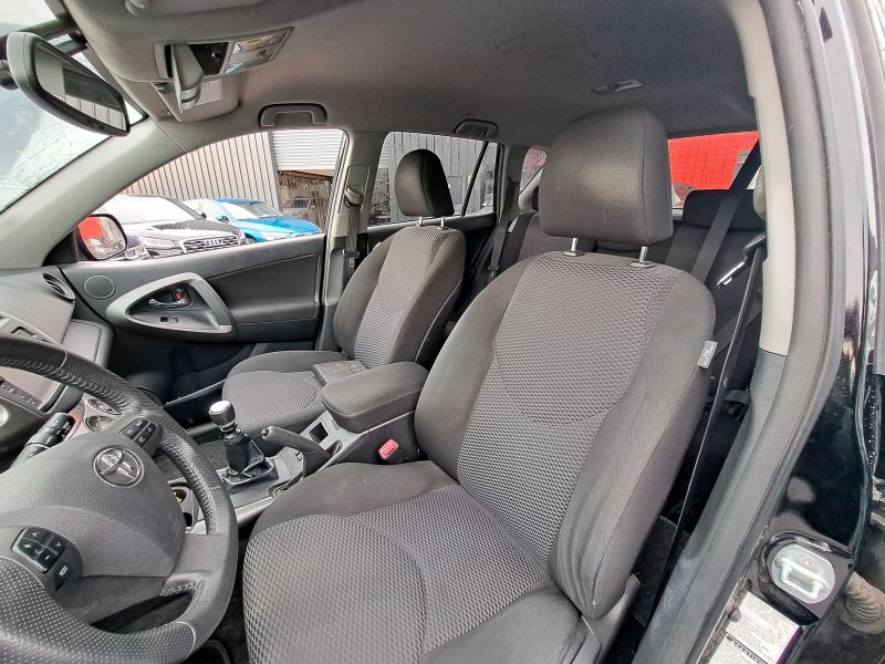 TOYOTA RAV4 2012