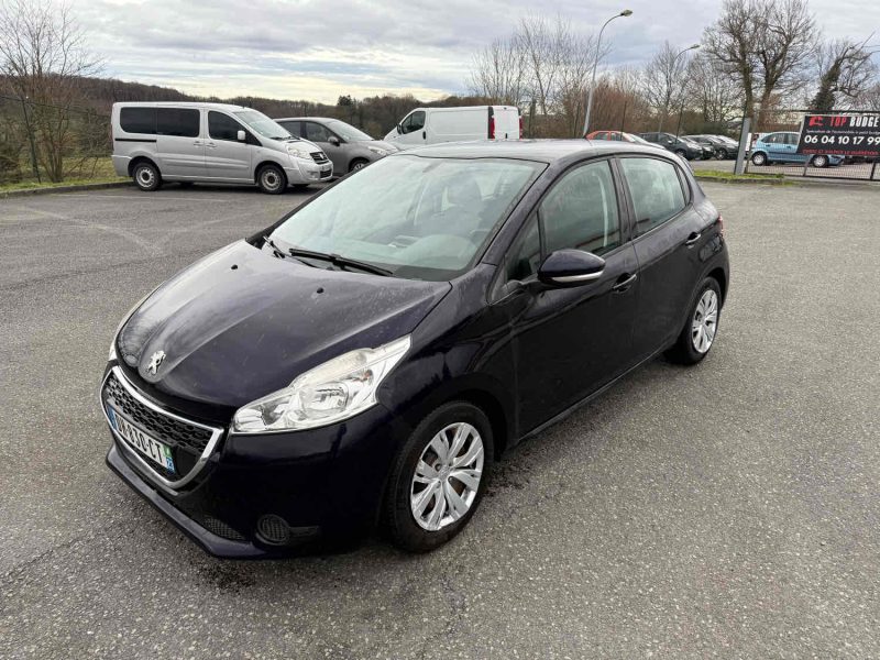 PEUGEOT 208 I 2014