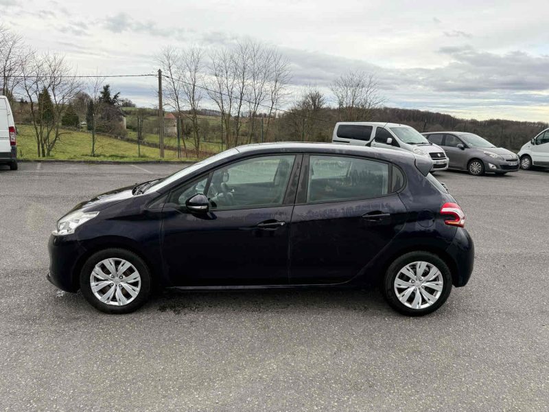 PEUGEOT 208 I 2014