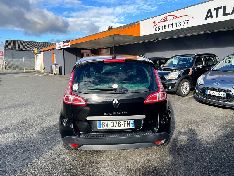 RENAULT SCENIC III 2011