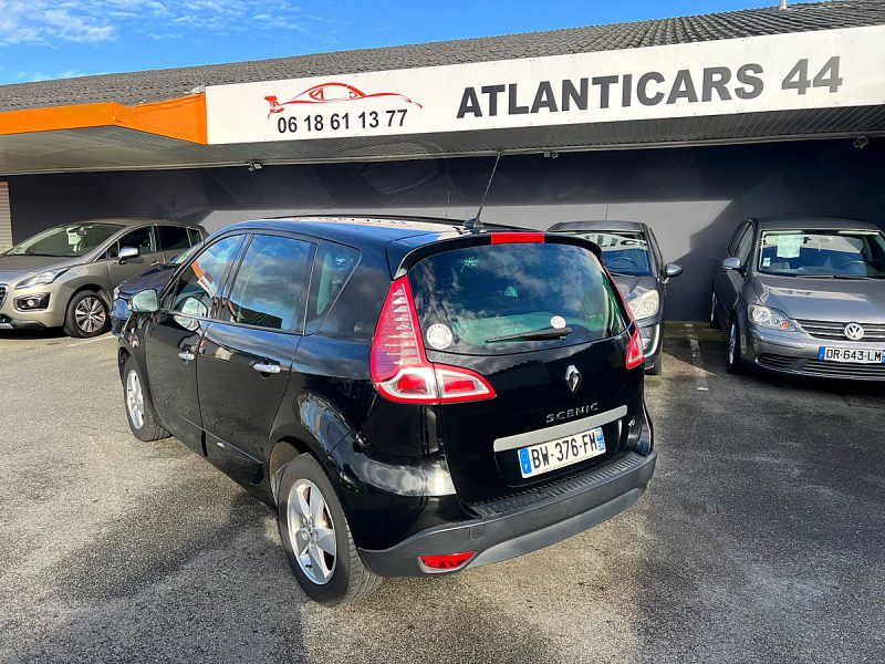 RENAULT SCENIC III 2011