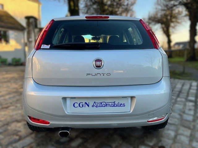 FIAT PUNTO 2016