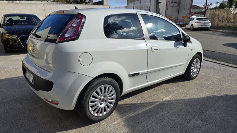 FIAT GRANDE PUNTO 2010