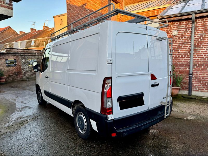 RENAULT MASTER 2020