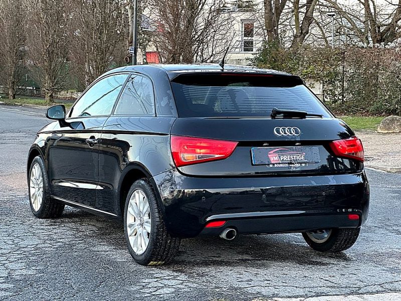 AUDI A1 2011