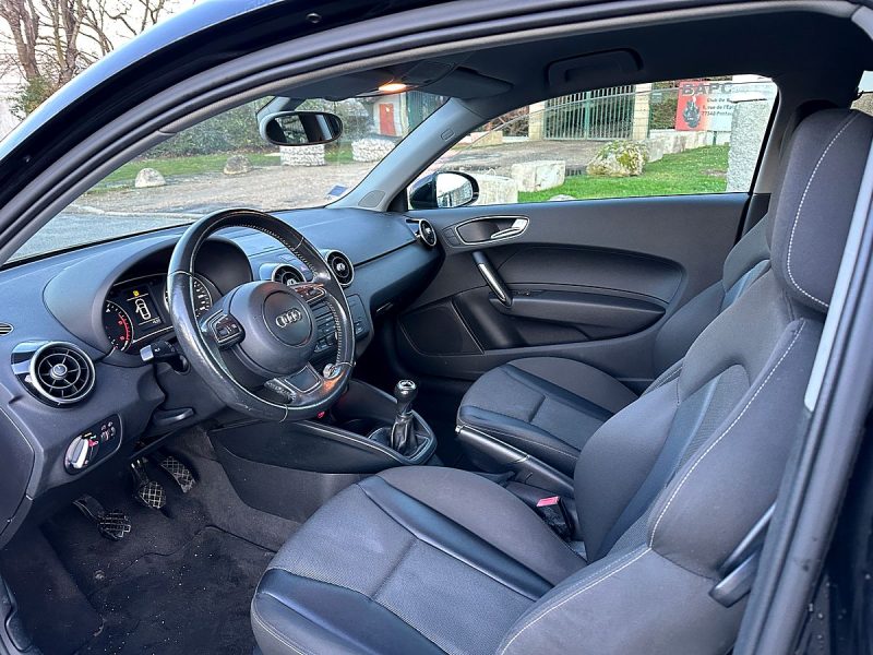 AUDI A1 2011