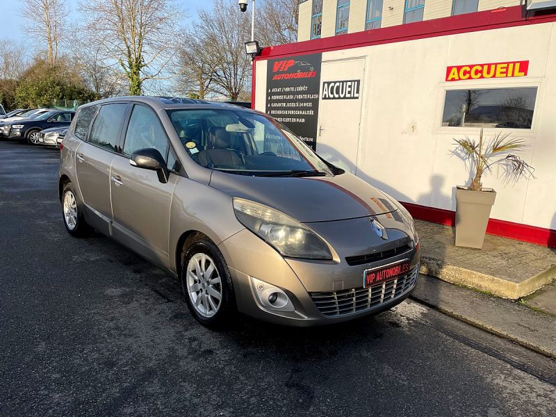 RENAULT GRAND SCÉNIC  2010