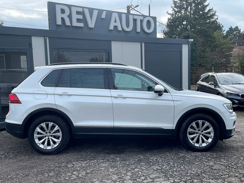 Volkswagen Tiguan 2.0 TDi 150ch DSG7 Confortline Business Caméra / COCKPIT / Park Assist / Angles mo