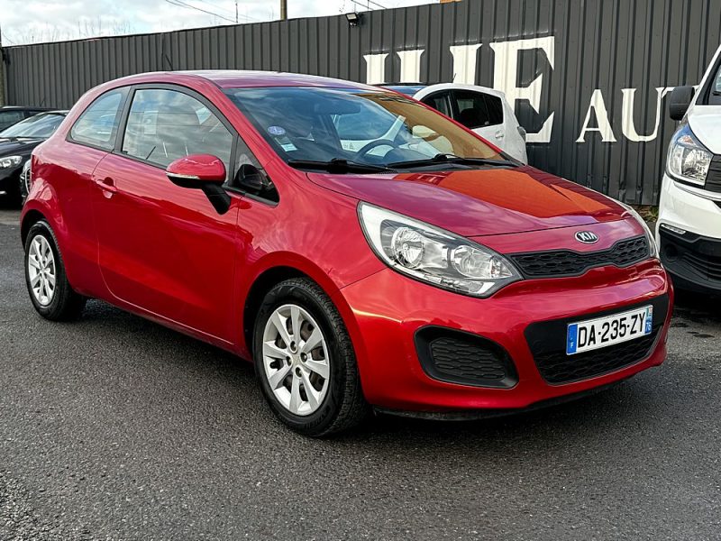 KIA RIO 2013