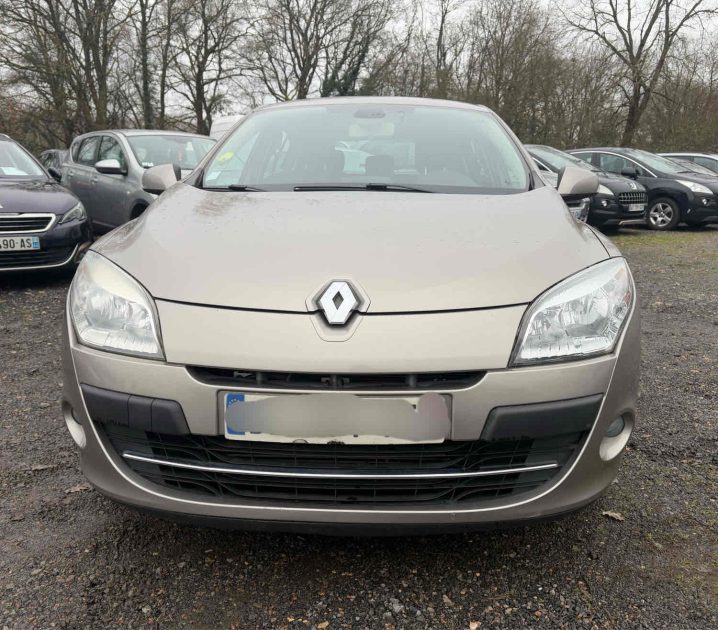 RENAULT MEGANE 2011