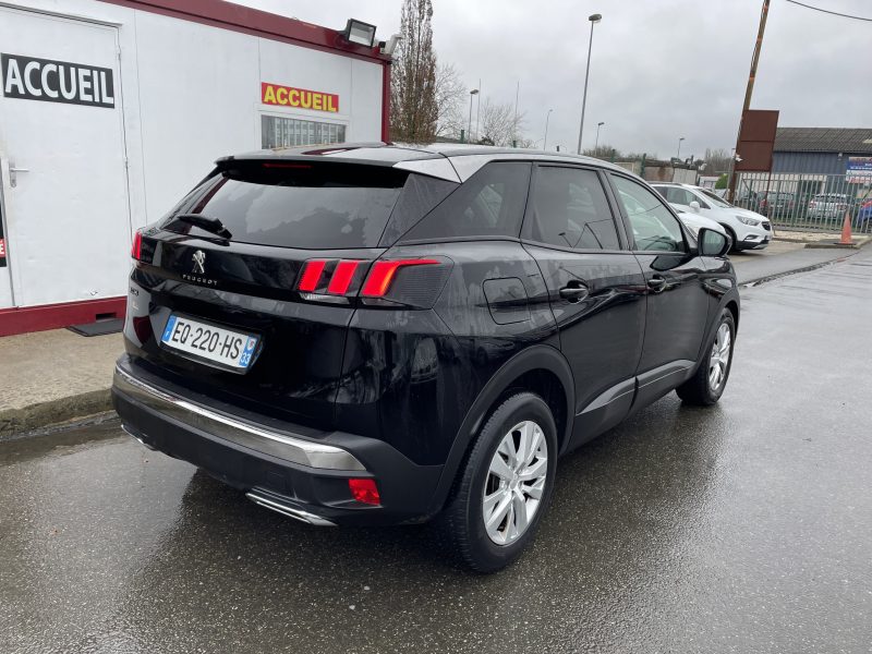 PEUGEOT 3008 2017