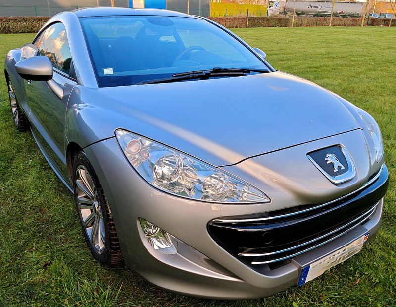 PEUGEOT RCZ 1.6 TURBO 156cv - 03/2011 - 86.000 Kms