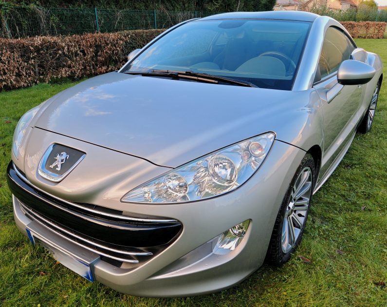 PEUGEOT RCZ 1.6 TURBO 156cv - 03/2011 - 86.000 Kms