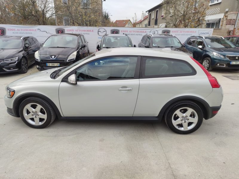 VOLVO C30 Premium Edition 2.0D 136