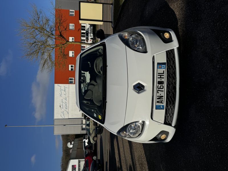 RENAULT TWINGO 2010