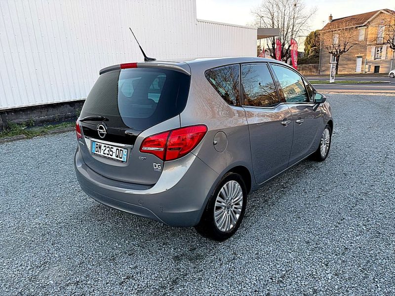 OPEL MERIVA 2011