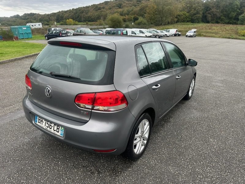 VOLKSWAGEN GOLF 2011