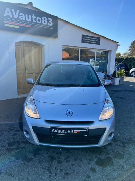 RENAULT  CLIO 2011 1.2 LEV 75 CV  Dynamique / Distribution Neuve / CT OK / Révisée 