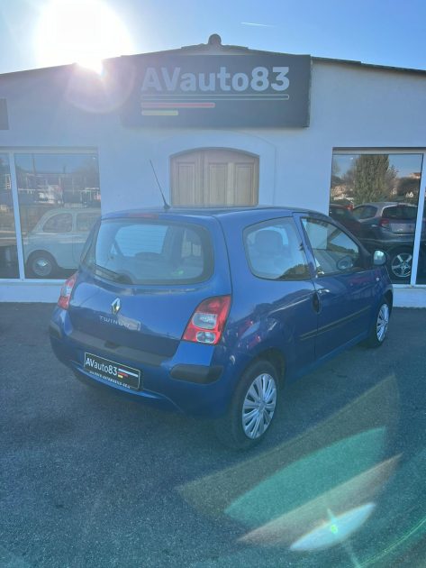 RENAULT  TWINGO 2008 1.2 lev 16v 60CV / Distribution Neuve / CT OK 