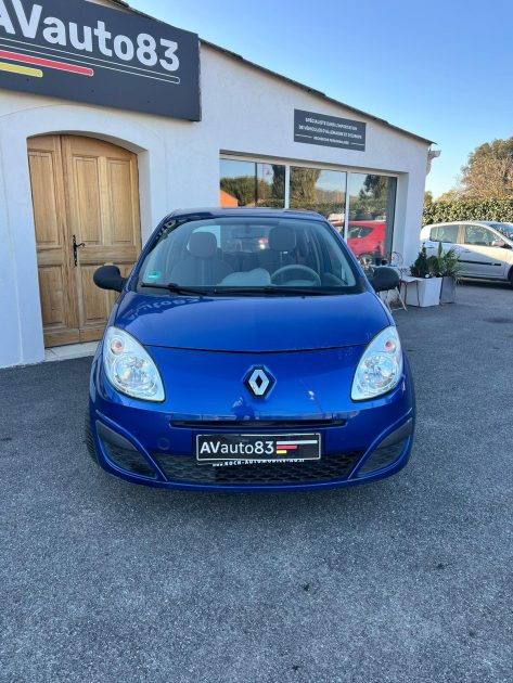 RENAULT  TWINGO 2008 1.2 lev 16v 60CV / Distribution Neuve / CT OK 