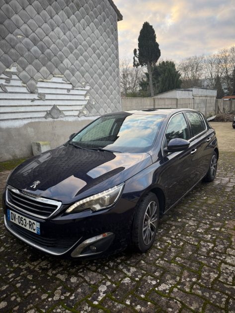 PEUGEOT 308 2015