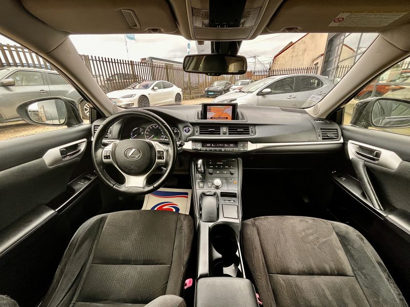 LEXUS CT200H 136ch Sensation Gps 03/2011