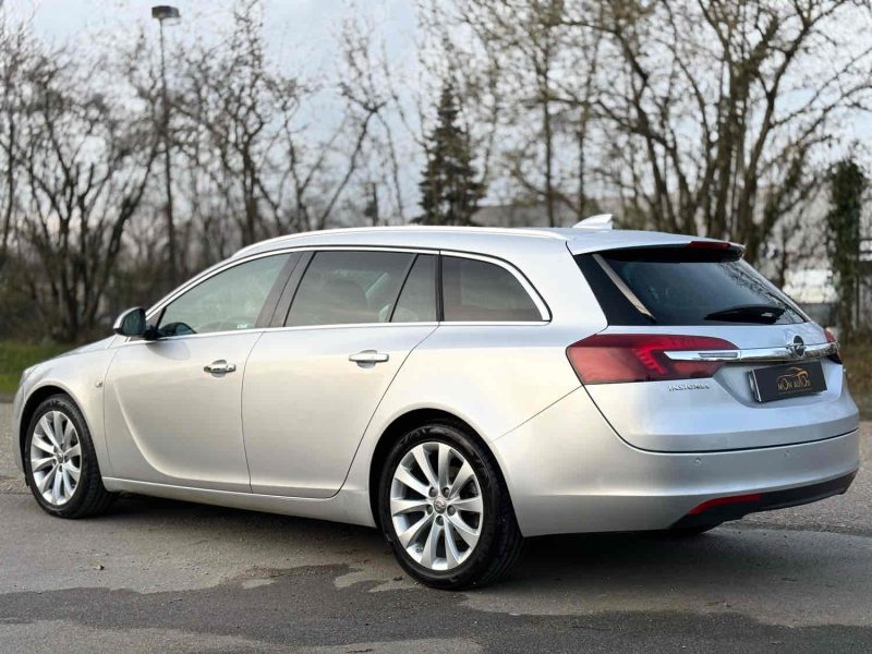 OPEL INSIGNIA 2017