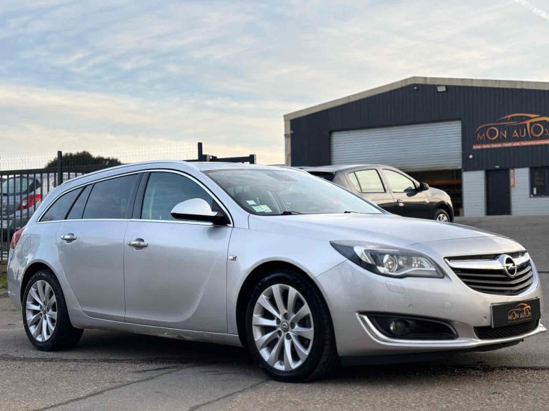 OPEL INSIGNIA 2017