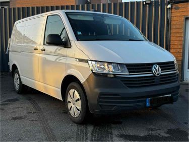 VOLKSWAGEN TRANSPORTER 