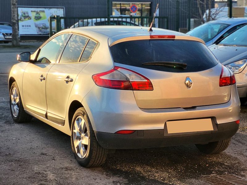 RENAULT MEGANE 3 III  2011