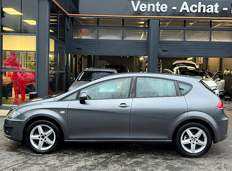 SEAT LEON II PHASE 2 1.6 TDI 105 Cv PREMIERE MAIN / 50 700 Kms CRIT AIR 2 - GARANTIE 1 AN