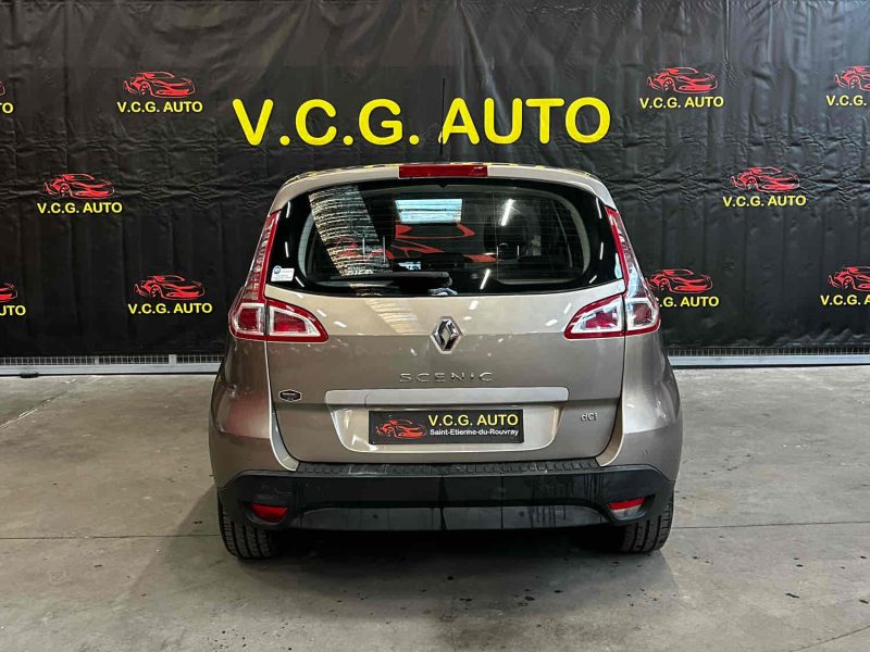 RENAULT MEGANE SCENIC 1.9 dCi 130 Privilège