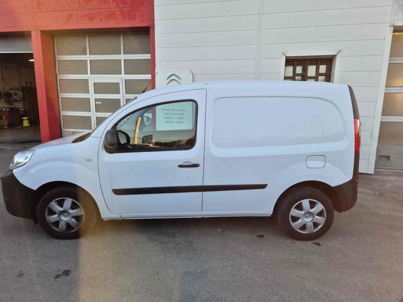 NISSAN NV250 2020