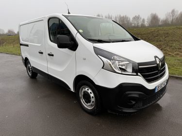 RENAULT TRAFIC 2021