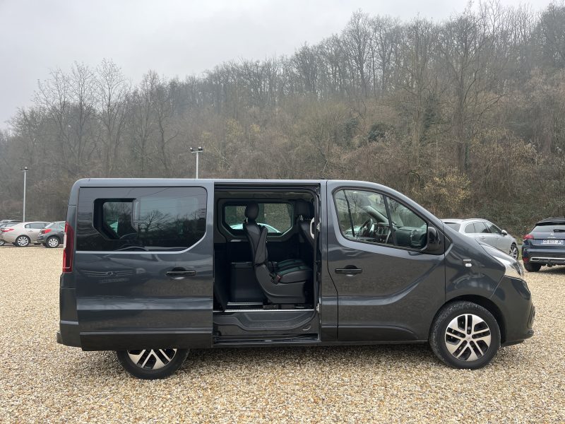 RENAULT TRAFIC 2017