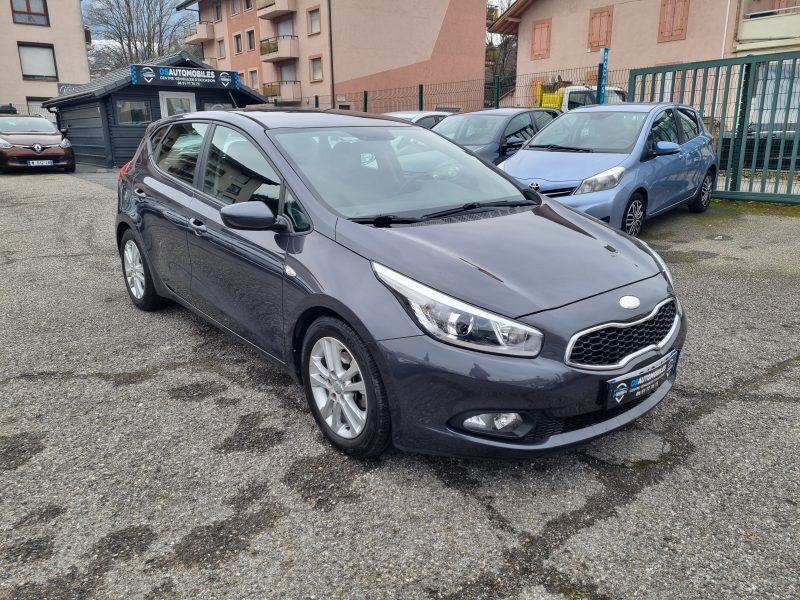 KIA CEED II 1.4 CVVT 99 CV