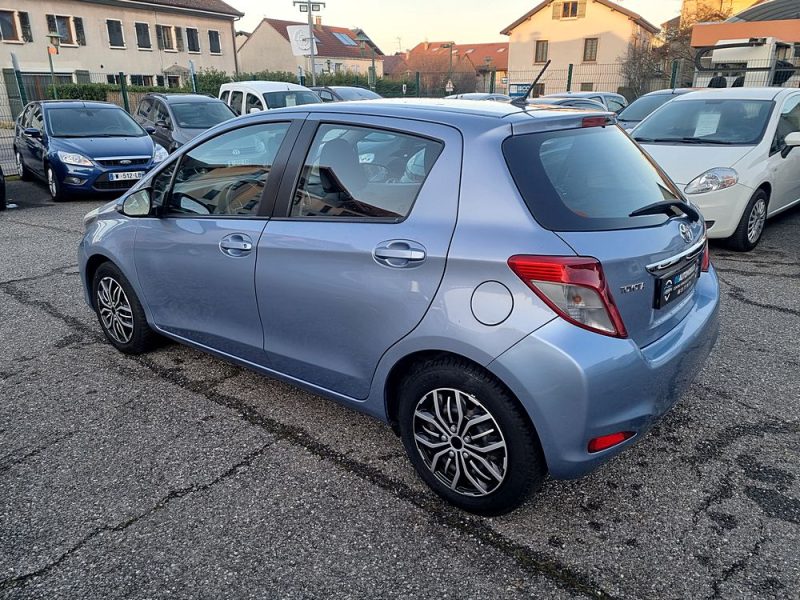 TOYOTA YARIS III 100 VVT-i CVT 5 Portes