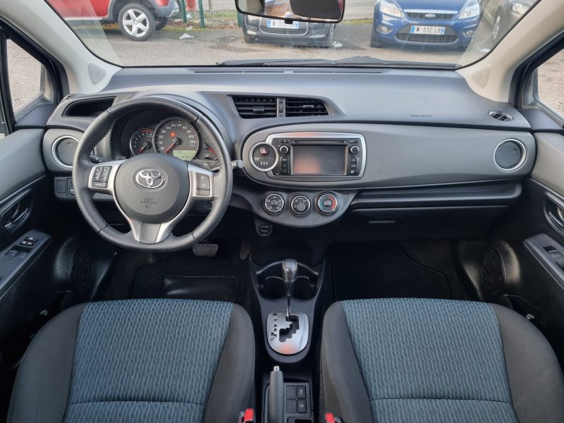 TOYOTA YARIS III 100 VVT-i CVT 5 Portes