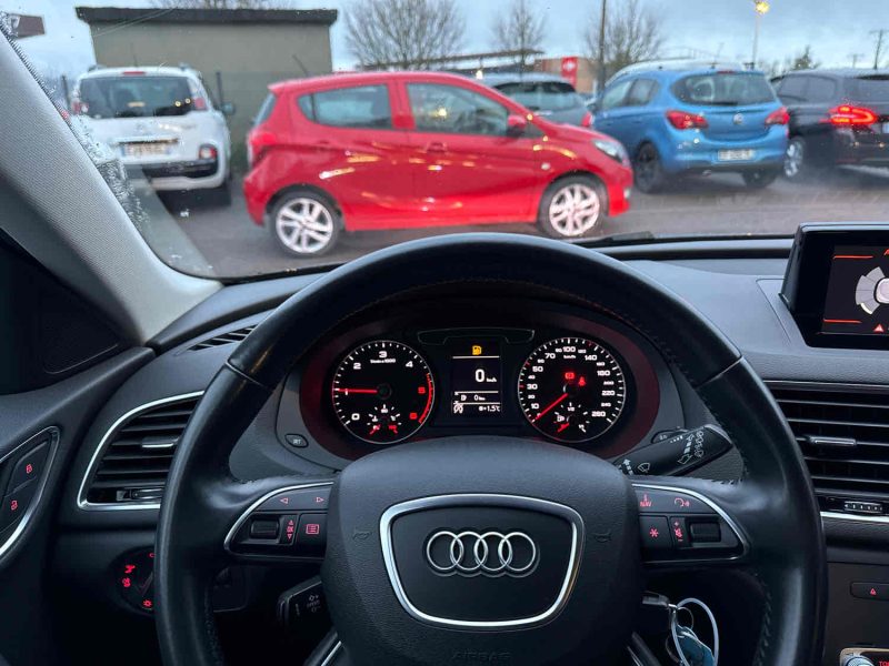 AUDI Q3 2015