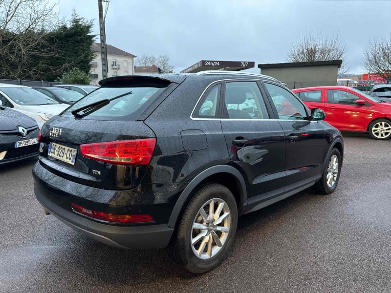 AUDI Q3 2015